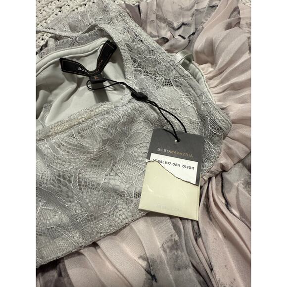 NWT BCBGeneration Sleeveless Cocktail Dress Blouson Ruffle Floral Sz 0 MSRP $260 - Picture 4 of 13